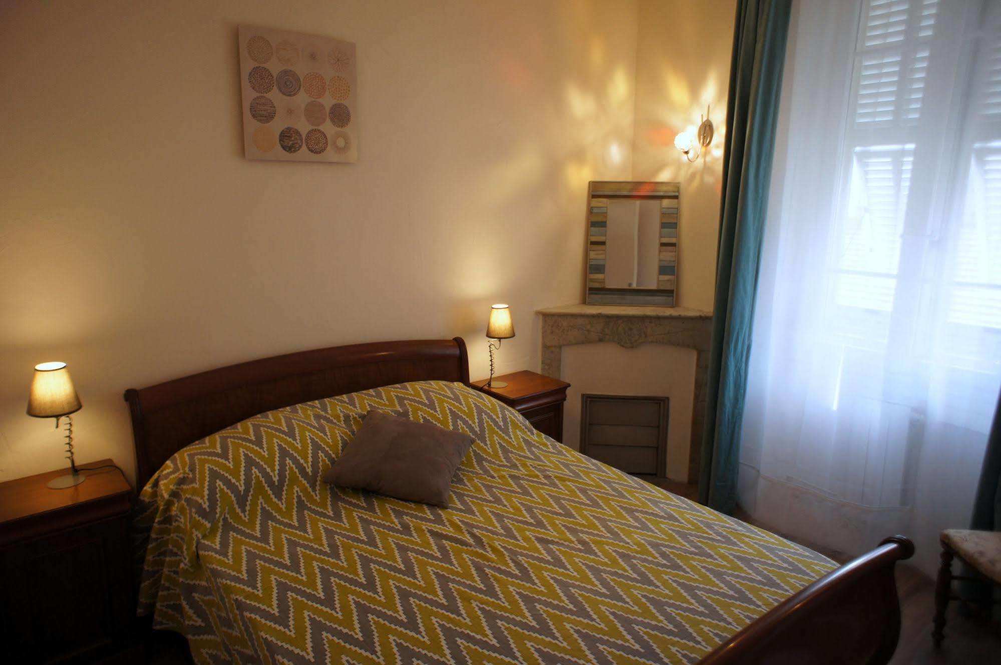 Zeperfectplace - Vieux Nice Garibaldi 3 Chambres Εξωτερικό φωτογραφία